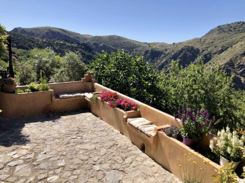 E68451D8-537F-42BE-9574-199DBEF0B81C-1